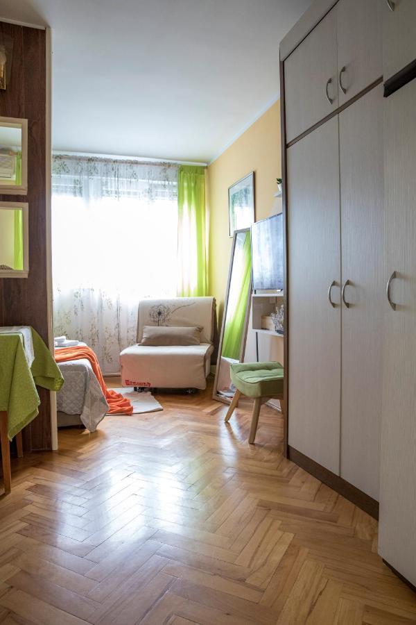 Studio Apartman Meli غييكا المظهر الخارجي الصورة